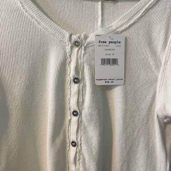 FREE PEOPLE Buttons Down Cropped Top.Size M - Picture 9 of 13